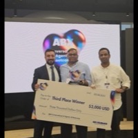 Veehive accepting Third Place Winner at Arab Bank AI Bootcamp